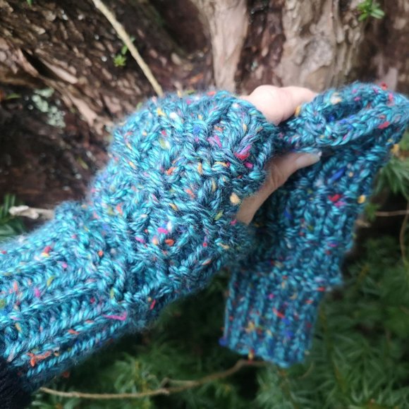 Key Largo Tweed Chunky Knit Handmade Fingerless Texting Gloves Rayon Ble… - Picture 3 of 5